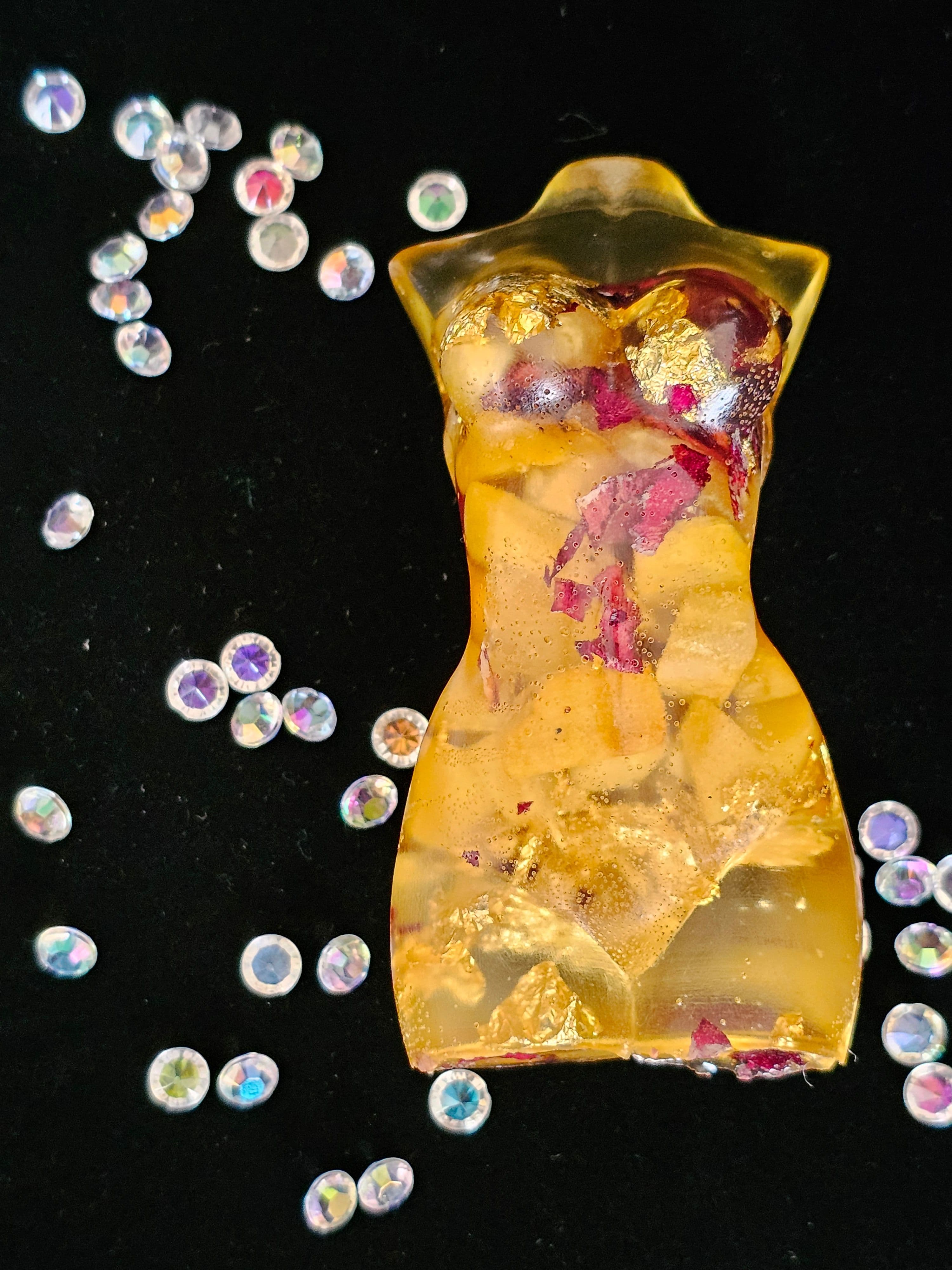 Golden Goddess thumbnail 2