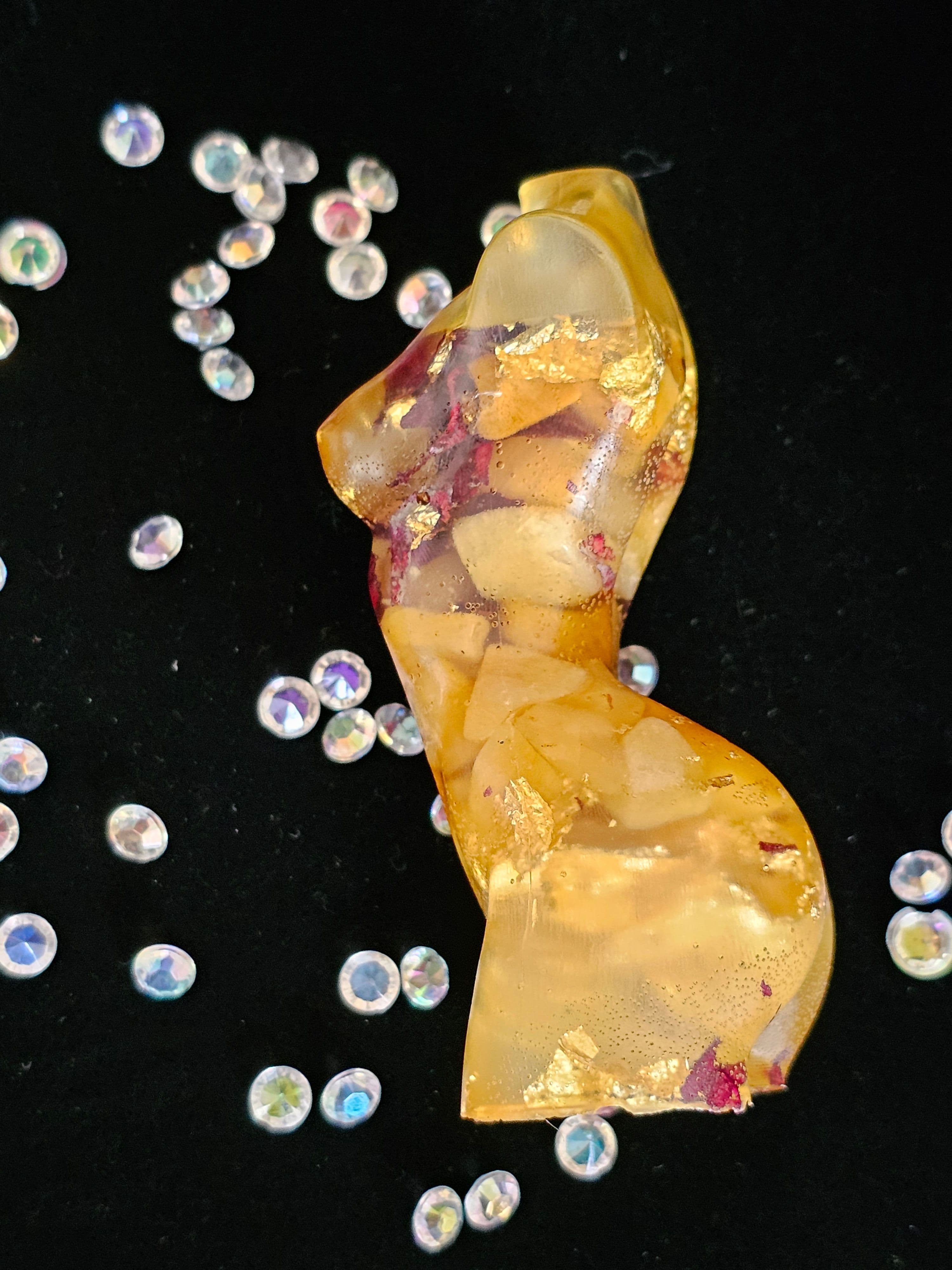 Golden Goddess thumbnail 4
