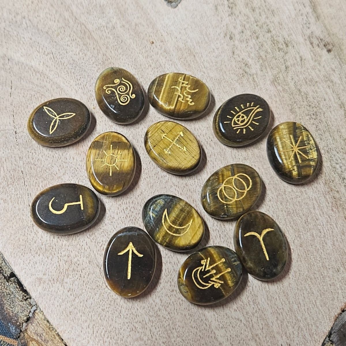 Witch Rune Reading thumbnail 3