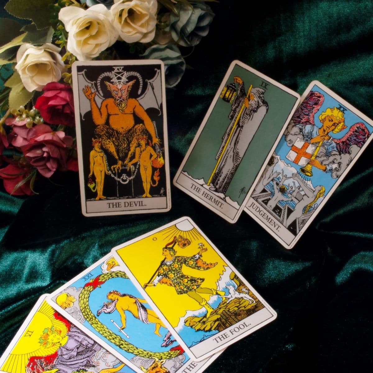 Tarot / Oracle Reading - Image 1