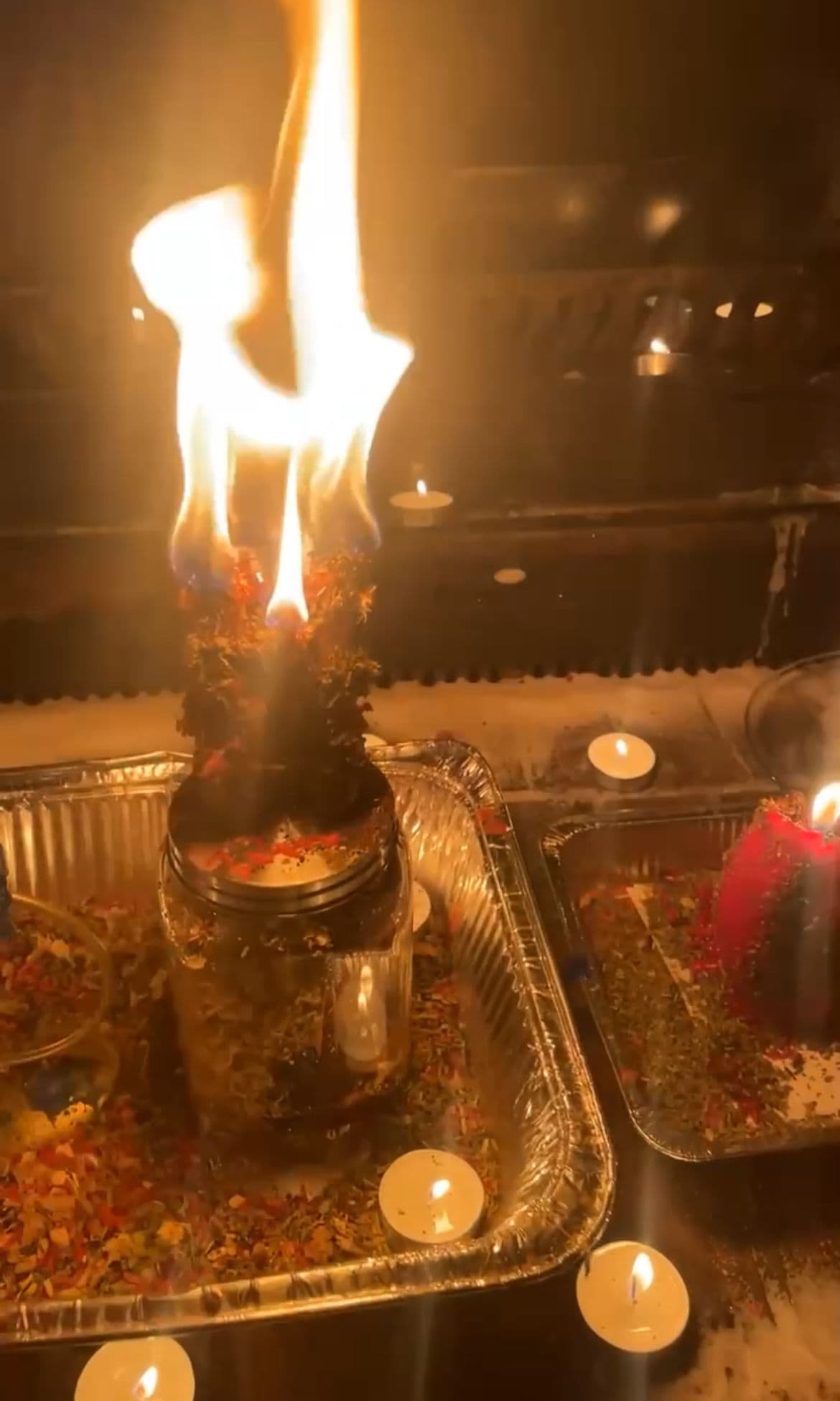 Heat x Honey Jar - Image 1